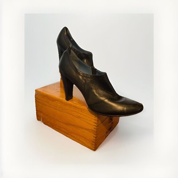 Biala Italian‎ Leather High Heel Booties Women's Shoes Black Size 10 Soft - Picture 2 of 11